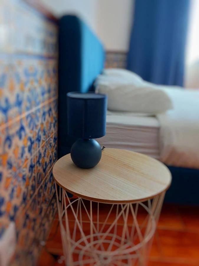 Rooms 10 Mins Walk From Train Station! Agualva-Cacem 外观 照片