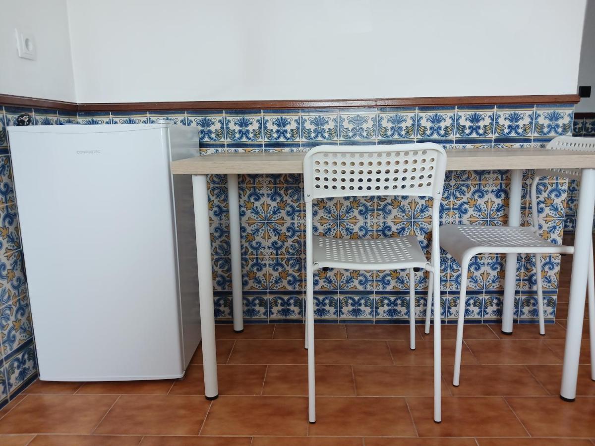 Rooms 10 Mins Walk From Train Station! Agualva-Cacem 外观 照片